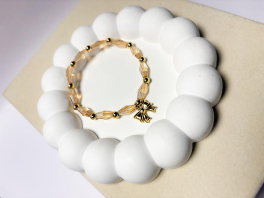 Bow charm bracelet